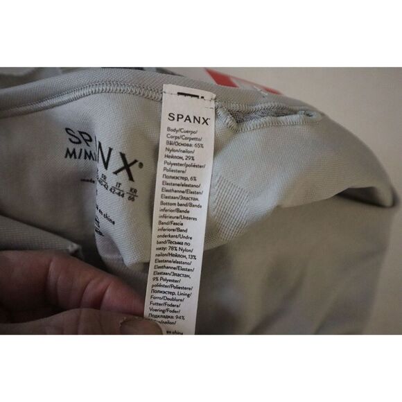 Spanx 50284R Women's Sz Medium Spacedye Cloudy Gray Seamless Sculpt Sports Bra - Picture 7 of 7